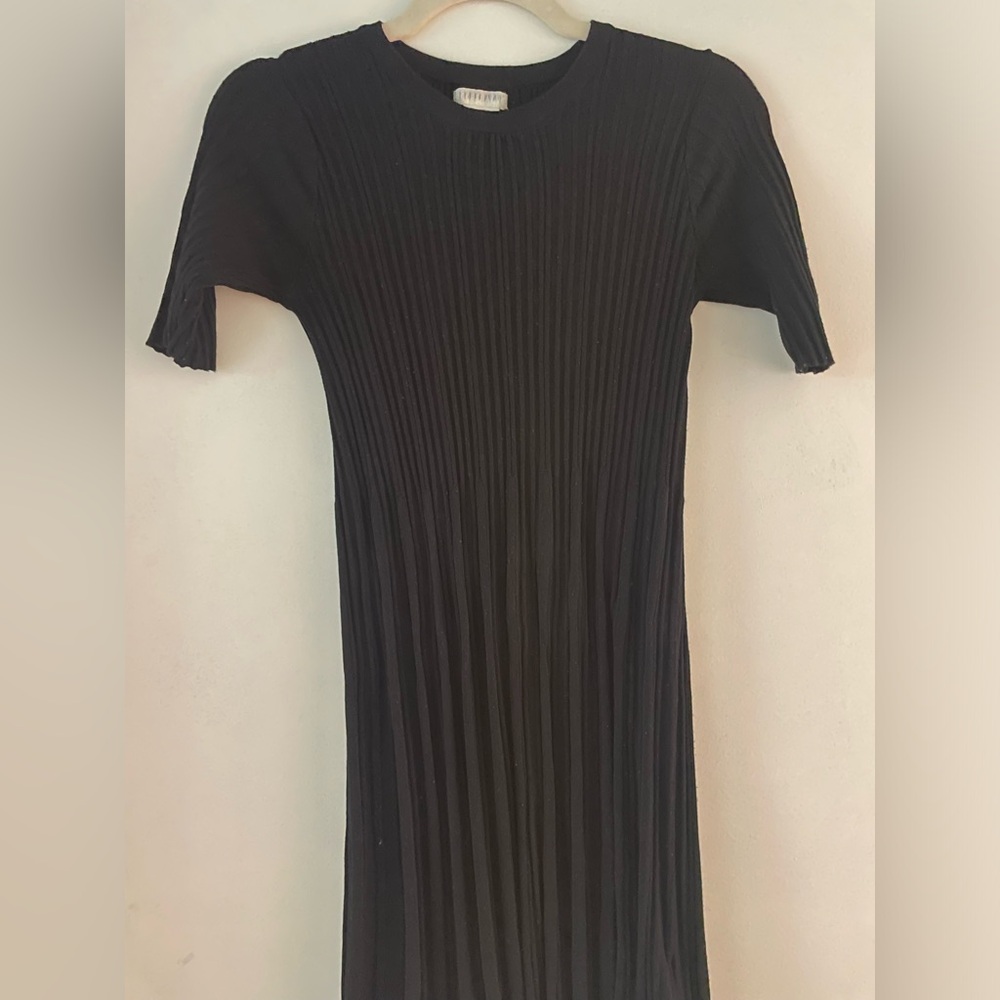 Black knit dress xs
